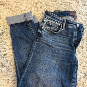Judy Blue Boyfriend Mid-Rise Jean